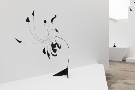 Calder: Nonspace at Hauser & Wirth, Los Angeles (2018)