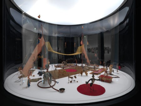 Calder: les années parisiennes at Centre Pompidou (2009)