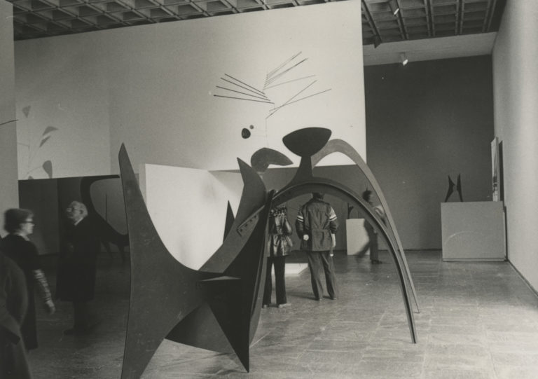 Calder’s Universe (1976) | Calder Foundation