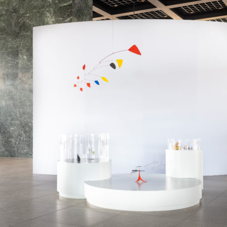 Alexander Calder: Minimal / Maximal at Neue Nationalgalerie, Berlin (2021)