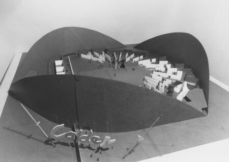 Calder: Mostra retrospettiva at Palazzo a Vela, Turin (1983)