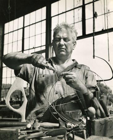 Calder, Roxbury studio (1944)