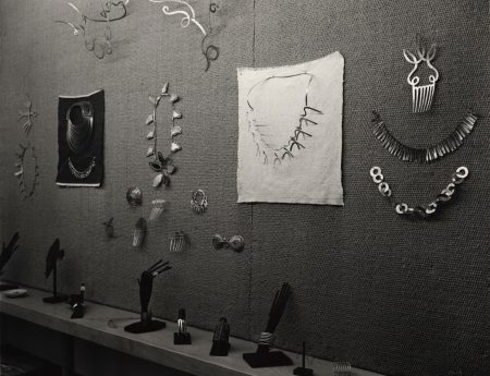 Calder Jewelry (1940)