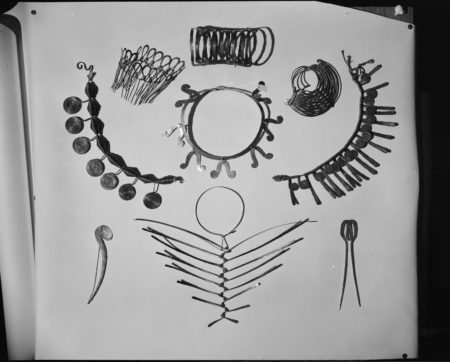 Calder jewelry (c. 1930–40) (1943)