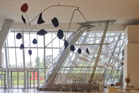 Calder. Rêver en équilibre at Fondation Louis Vuitton, Paris (2026)