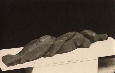 Femme couchée dans la forêt (1931)