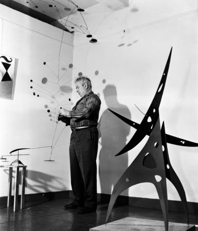 Calder at Buchholz Gallery/Curt Valentin (1947)