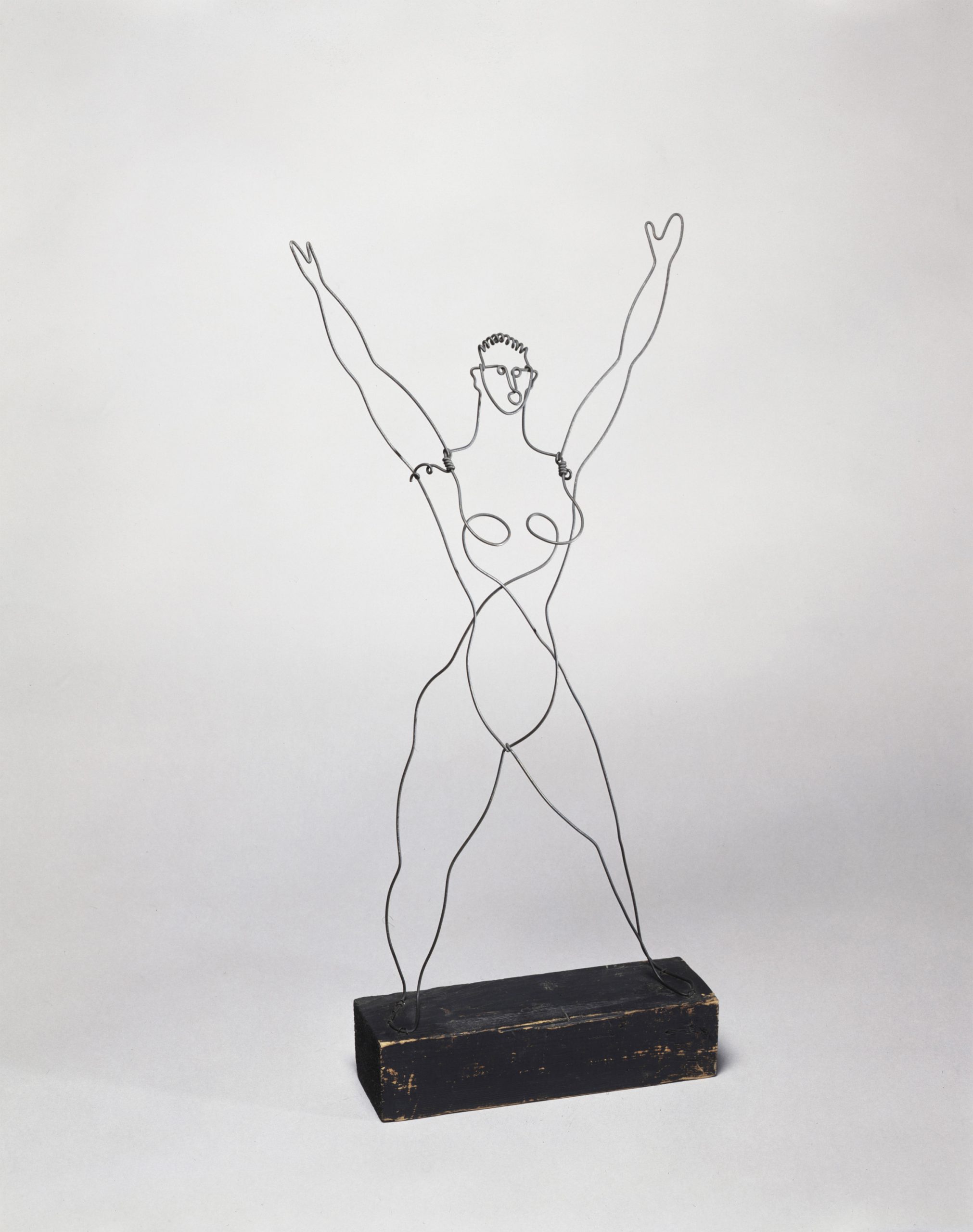 アート・デザイン・音楽 A Retrospective Of Sculpture And Drawing acrobat-1929-scaled.jpg