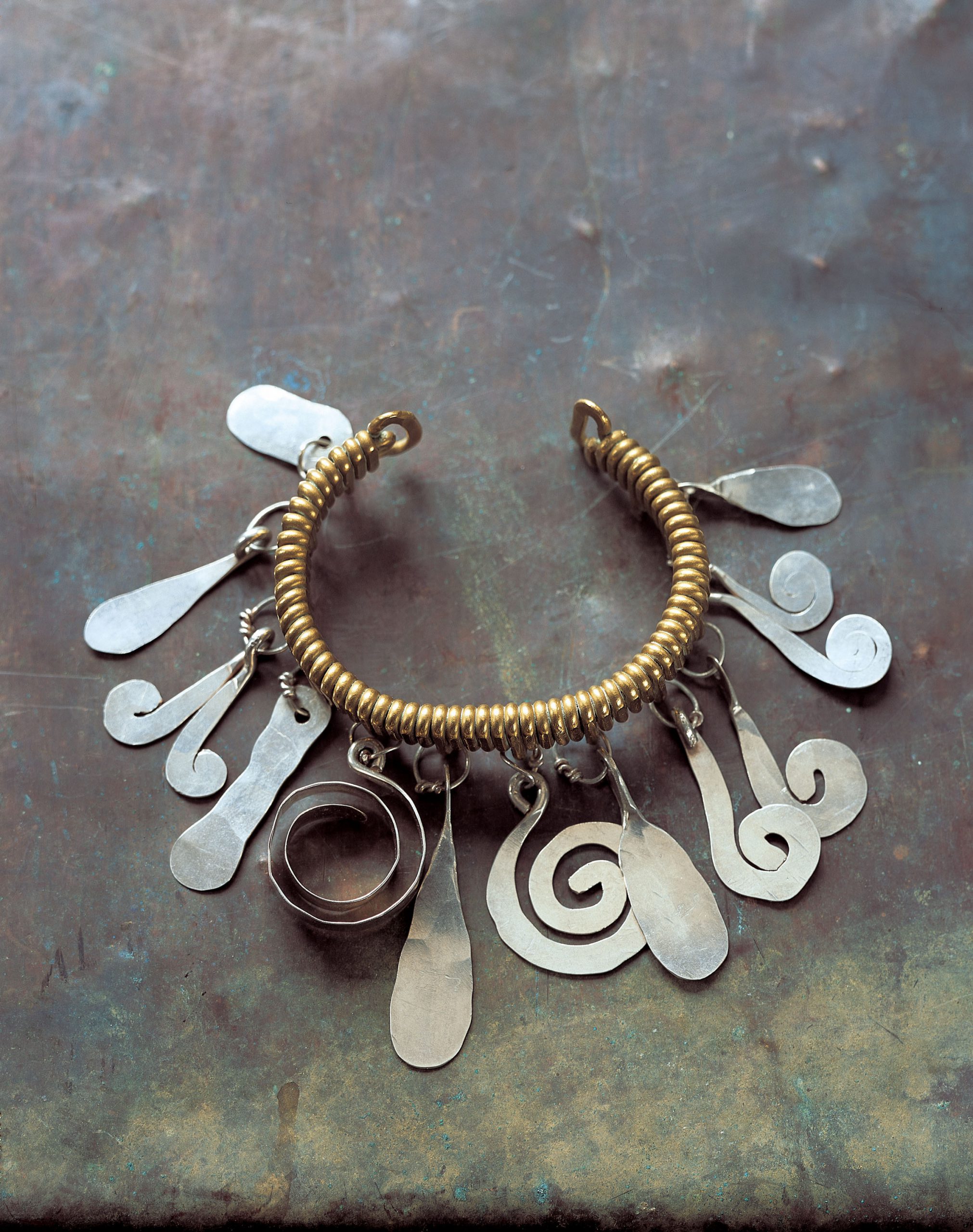 bracelet-c-1930-scaled.jpg