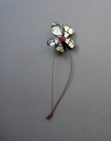 Flower brooch (c. 1938)
