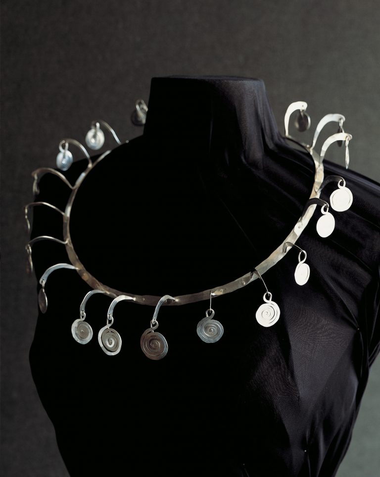 necklace-c-1945-768x964.jpg