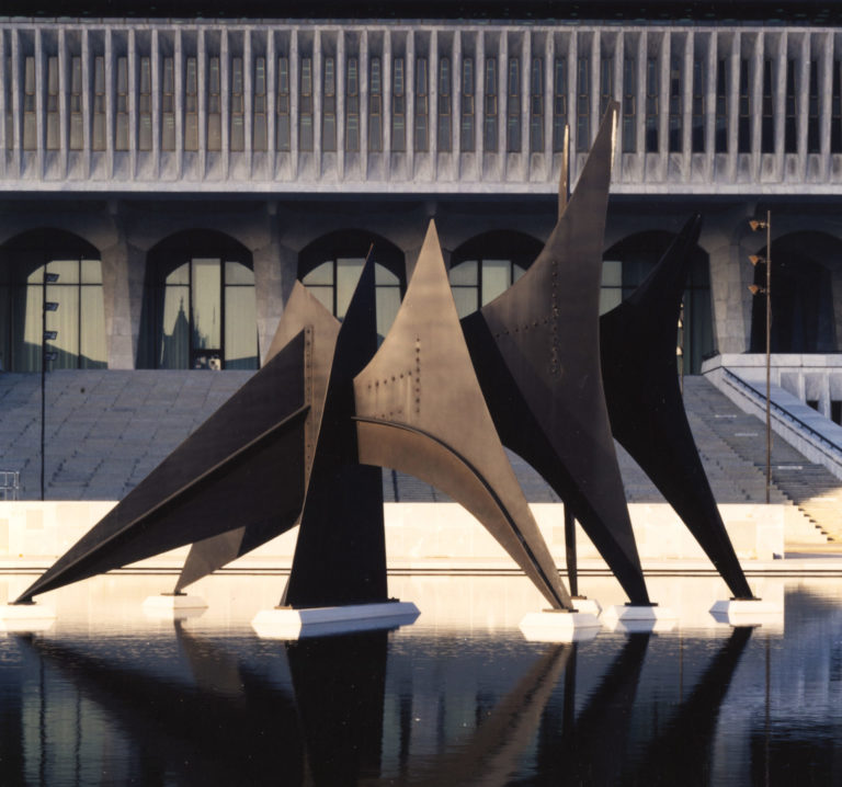 Triangles and Arches (1965) | Calder Foundation